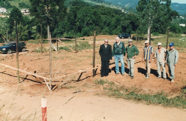 CONSTRUÇÃO DA BRIGADA MILITAR POR VOLTA DE 2000
